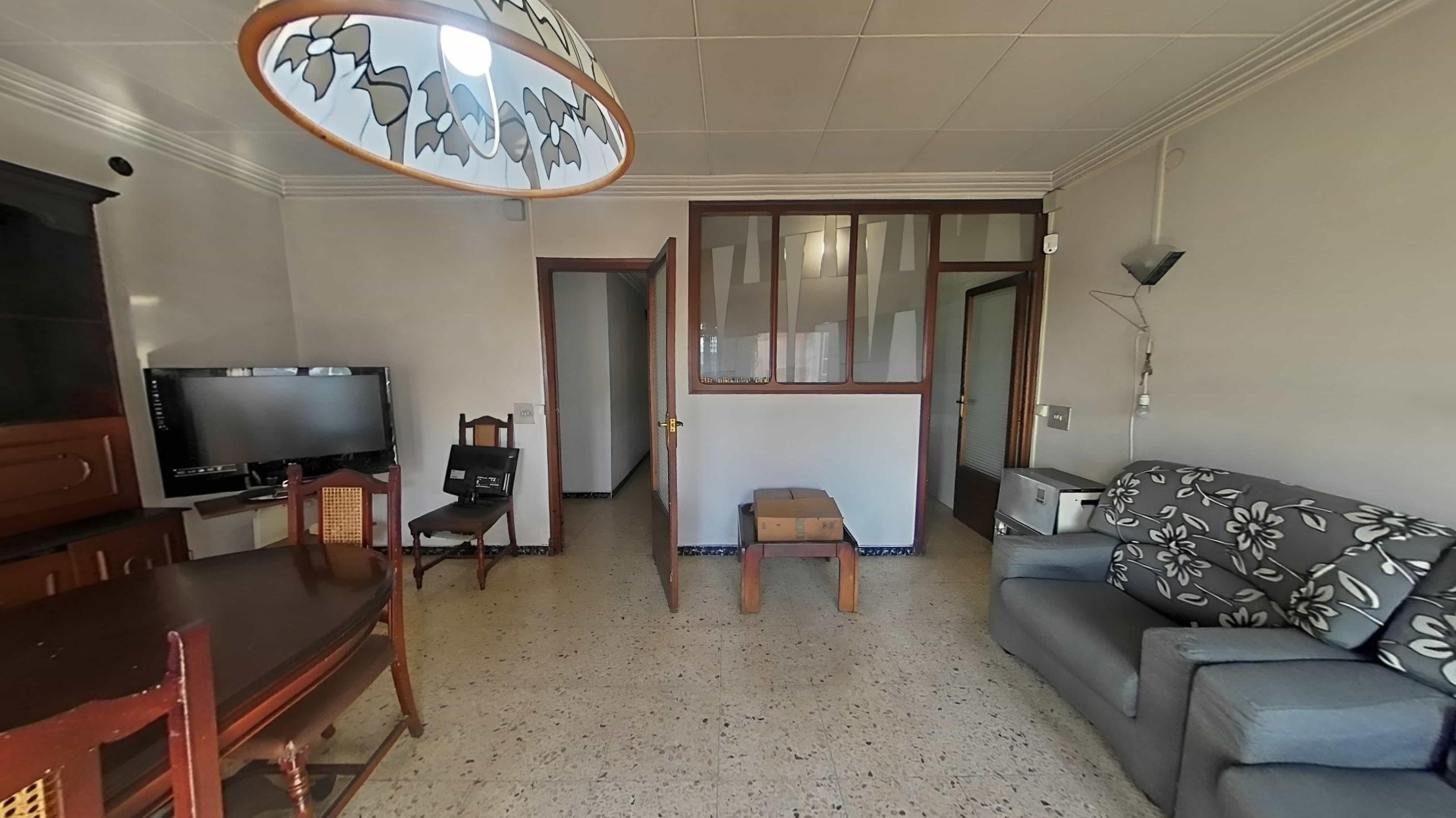 Piso en venta  Sabadell  5/18