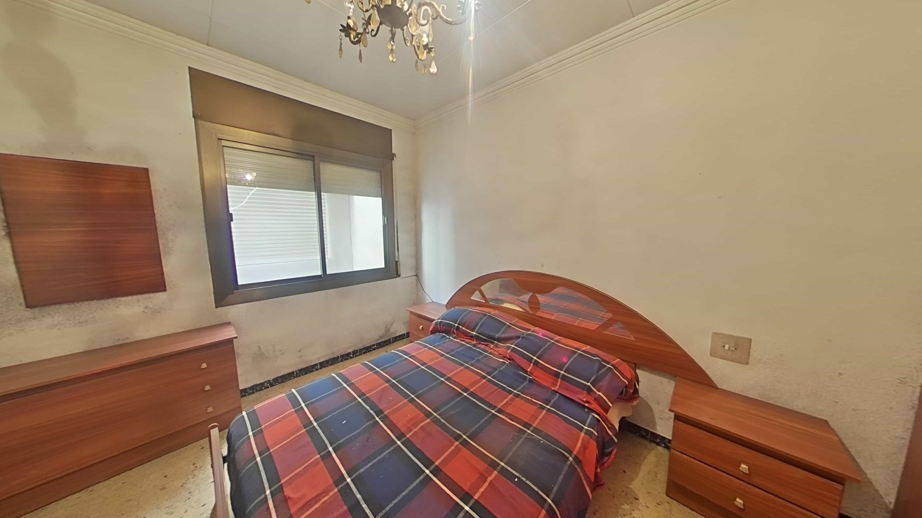 Piso en venta  Sabadell  12/18