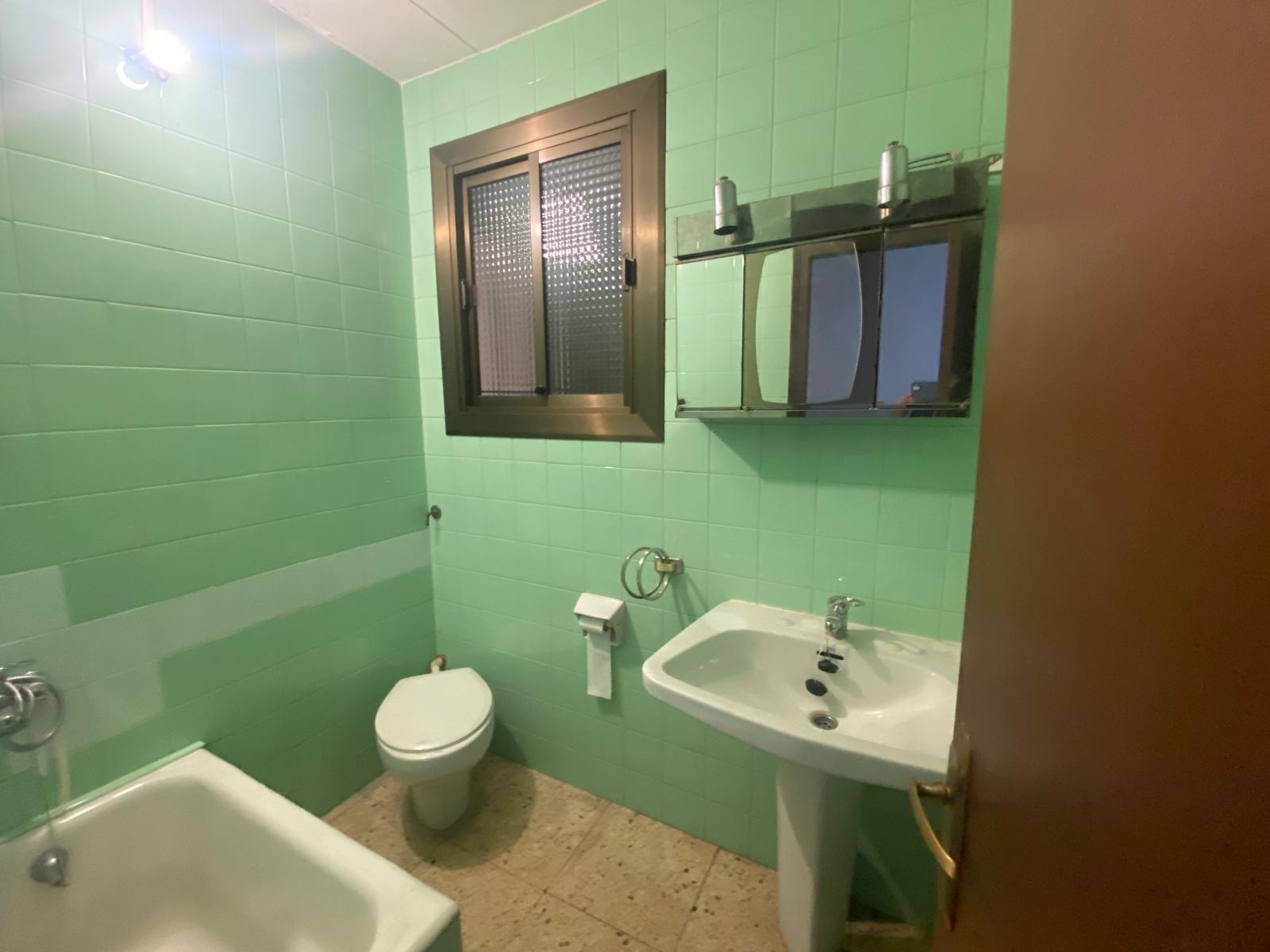 Piso en venta  Sabadell  10/18