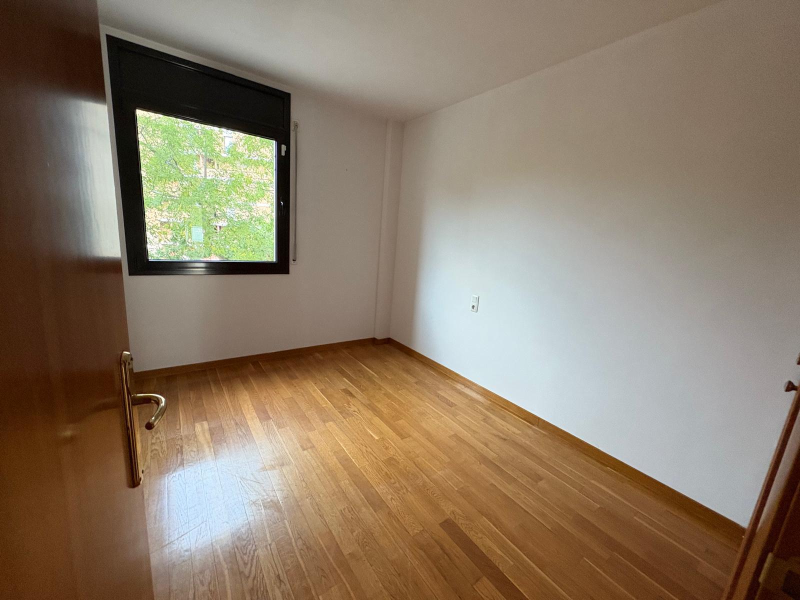 Piso en venta en Sabadell 7/27