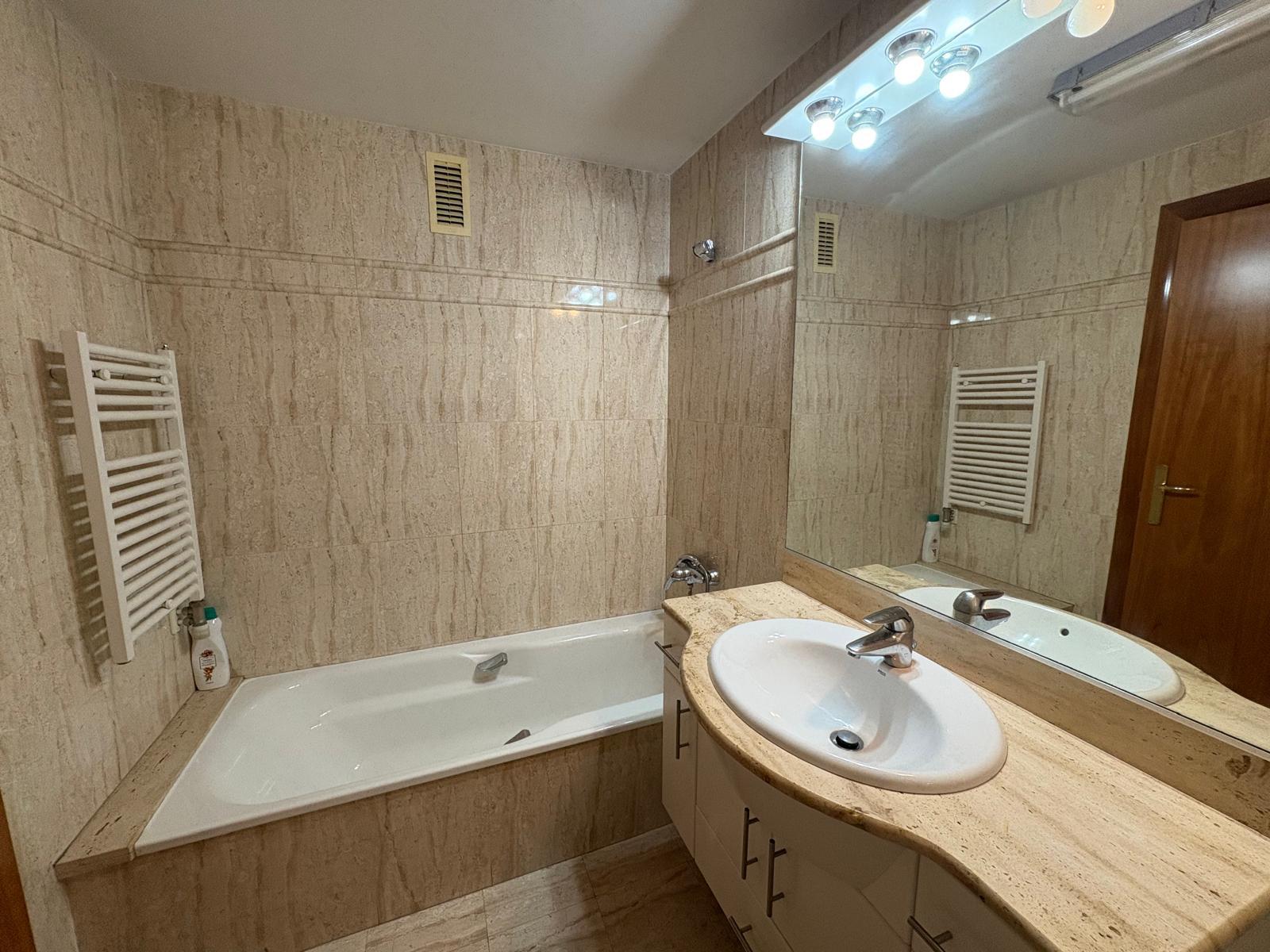 Piso en venta en Sabadell 6/27