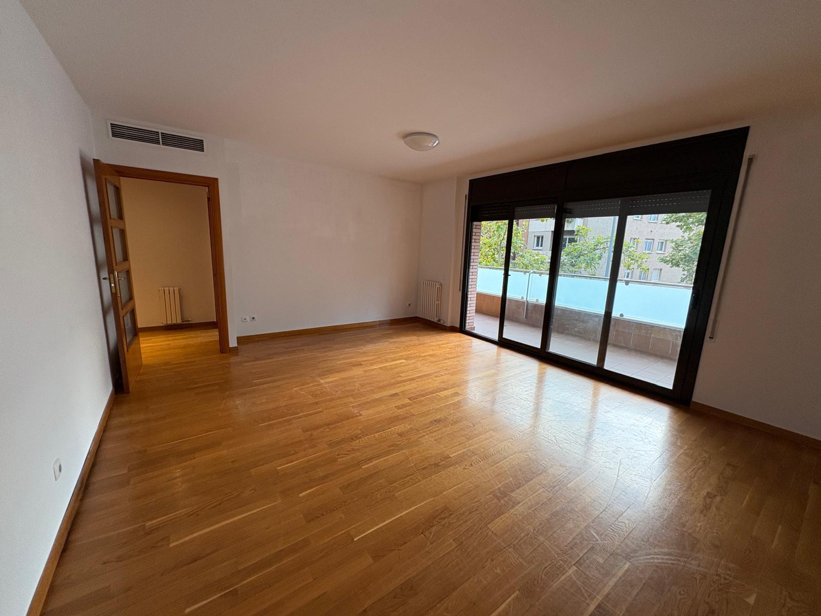 Piso en venta en Sabadell 10/27