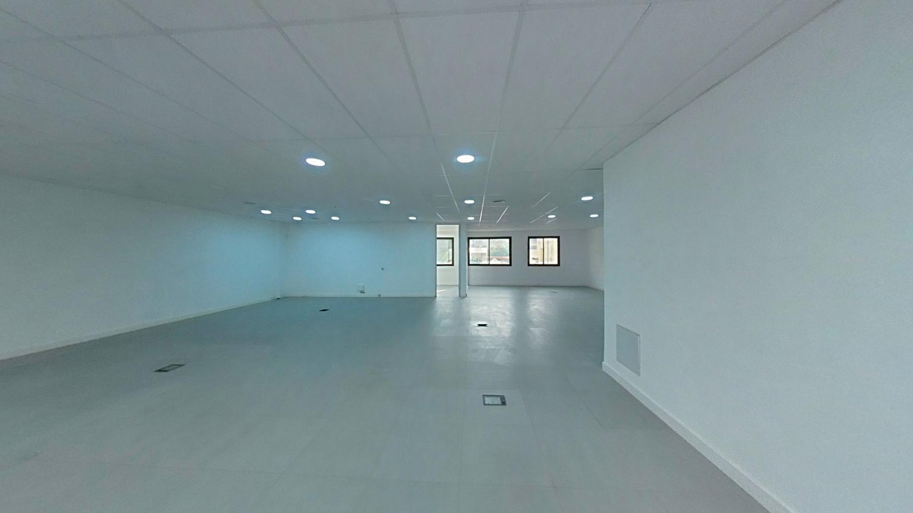 256006 Commercial Office for sale in Les Corts, Maternitat-Sant Ramon 23
