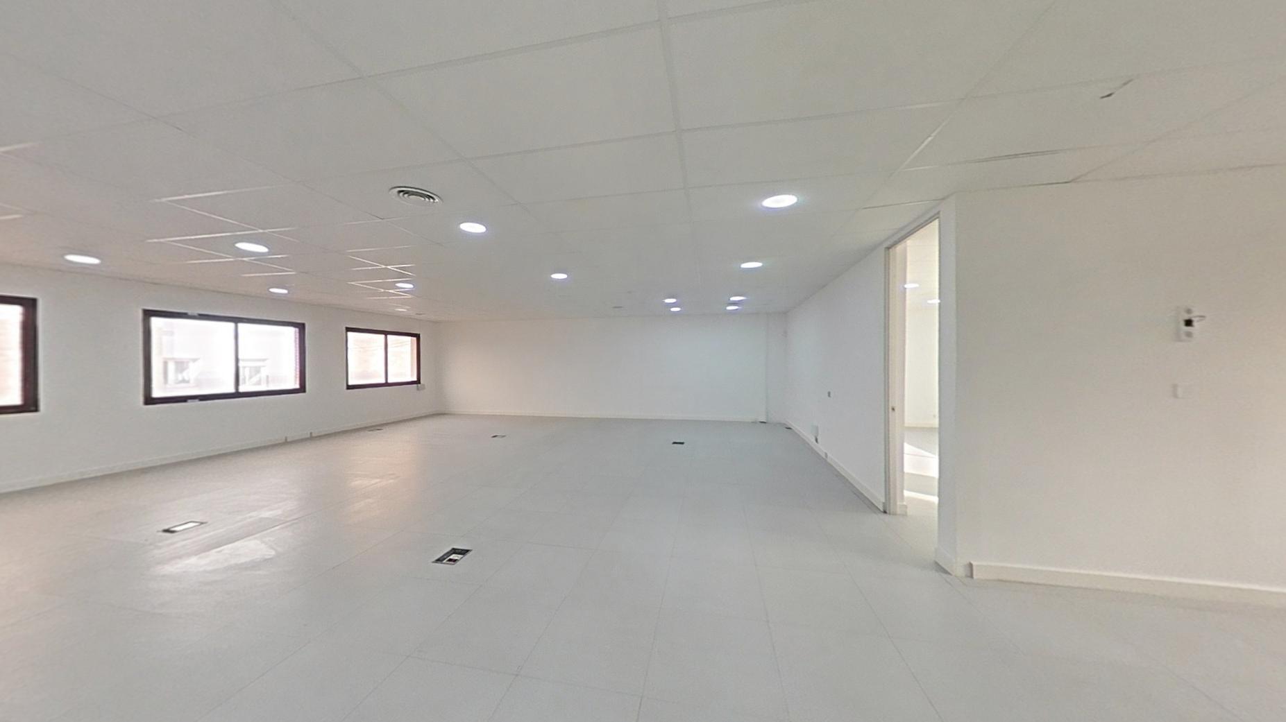256006 Commercial Office for sale in Les Corts, Maternitat-Sant Ramon 31