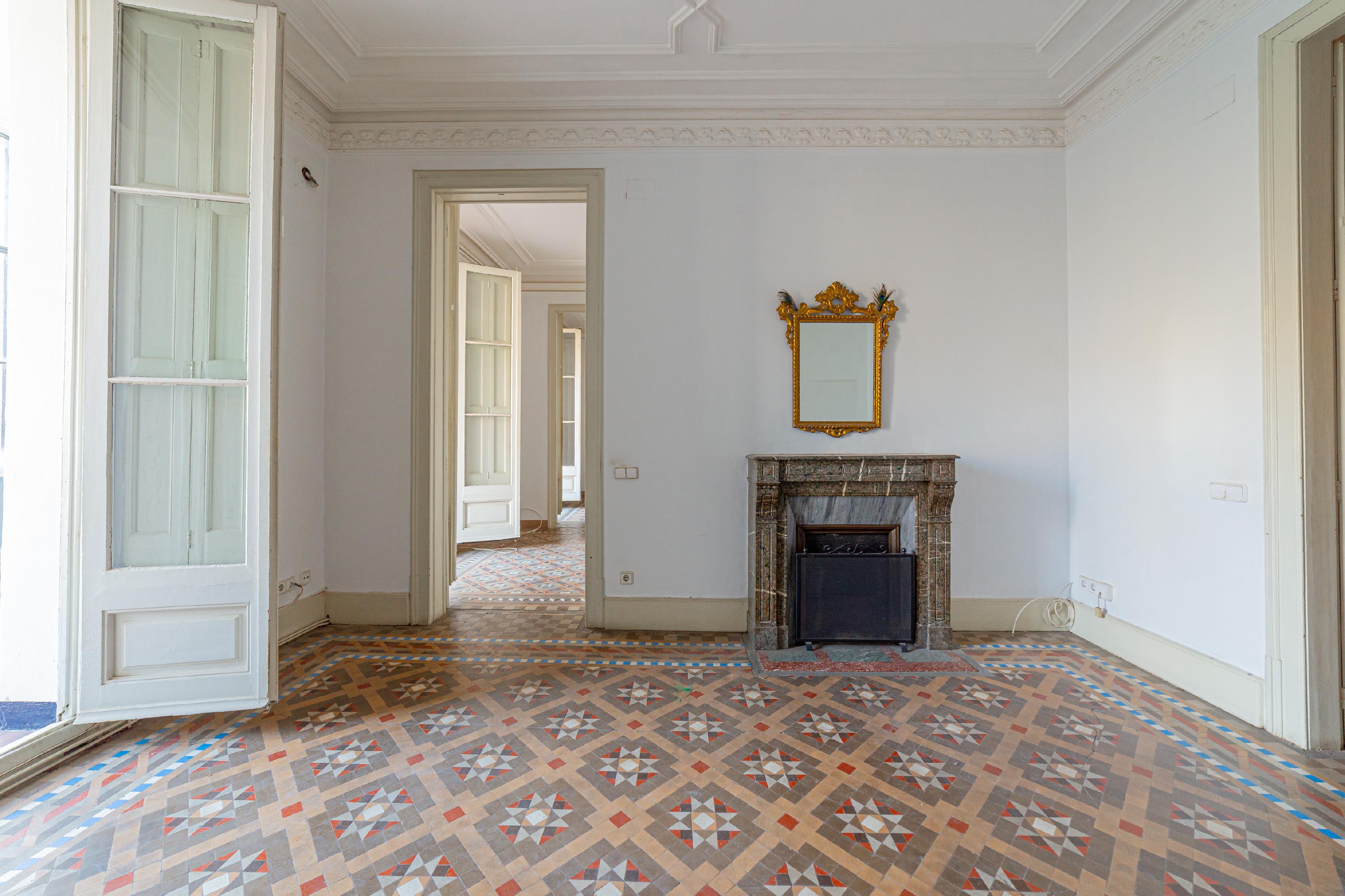273416 Flat for sale in Eixample, Old Esquerre Eixample 8