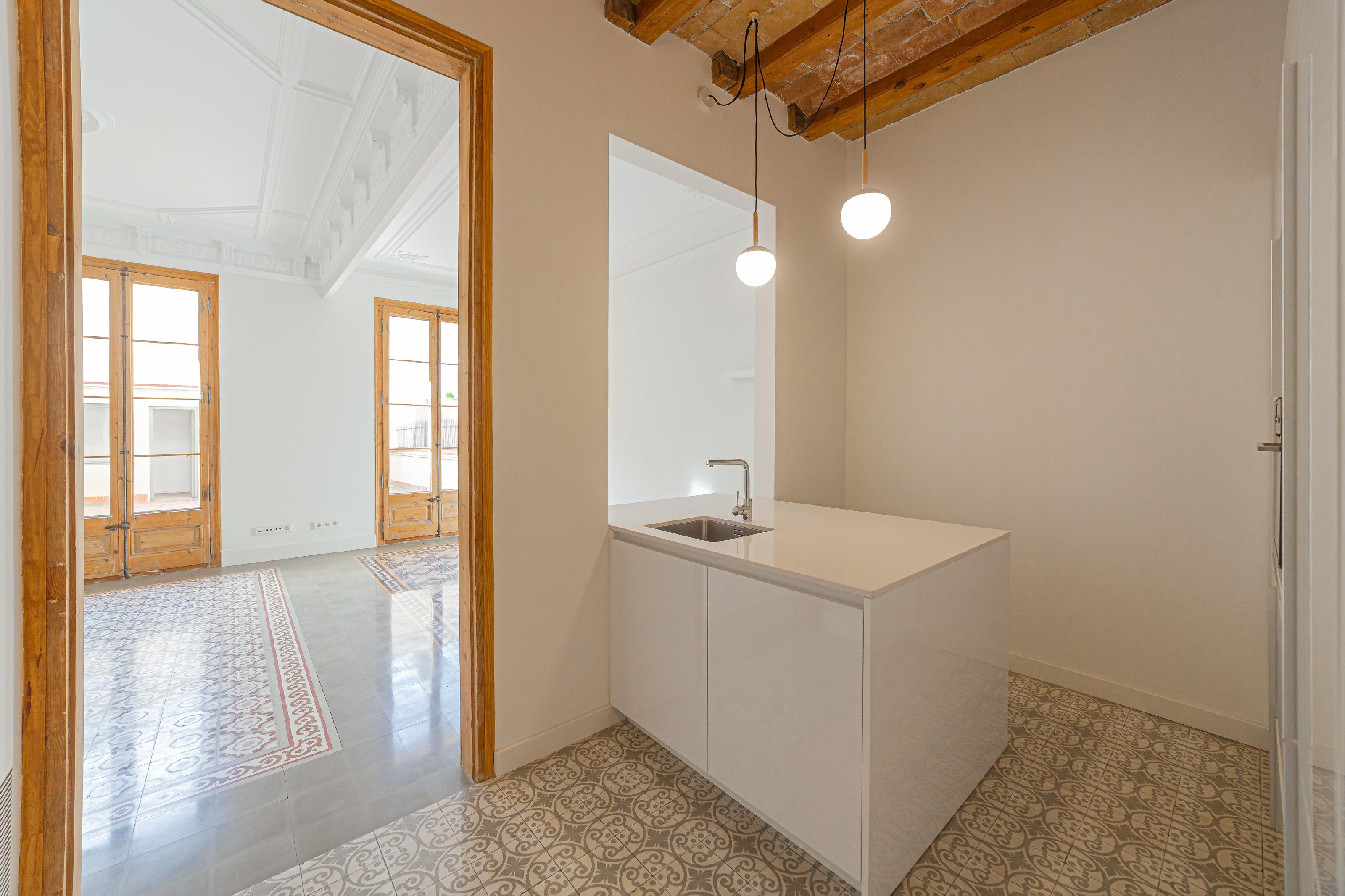 275557 Flat for sale in Eixample, Old Esquerre Eixample 9