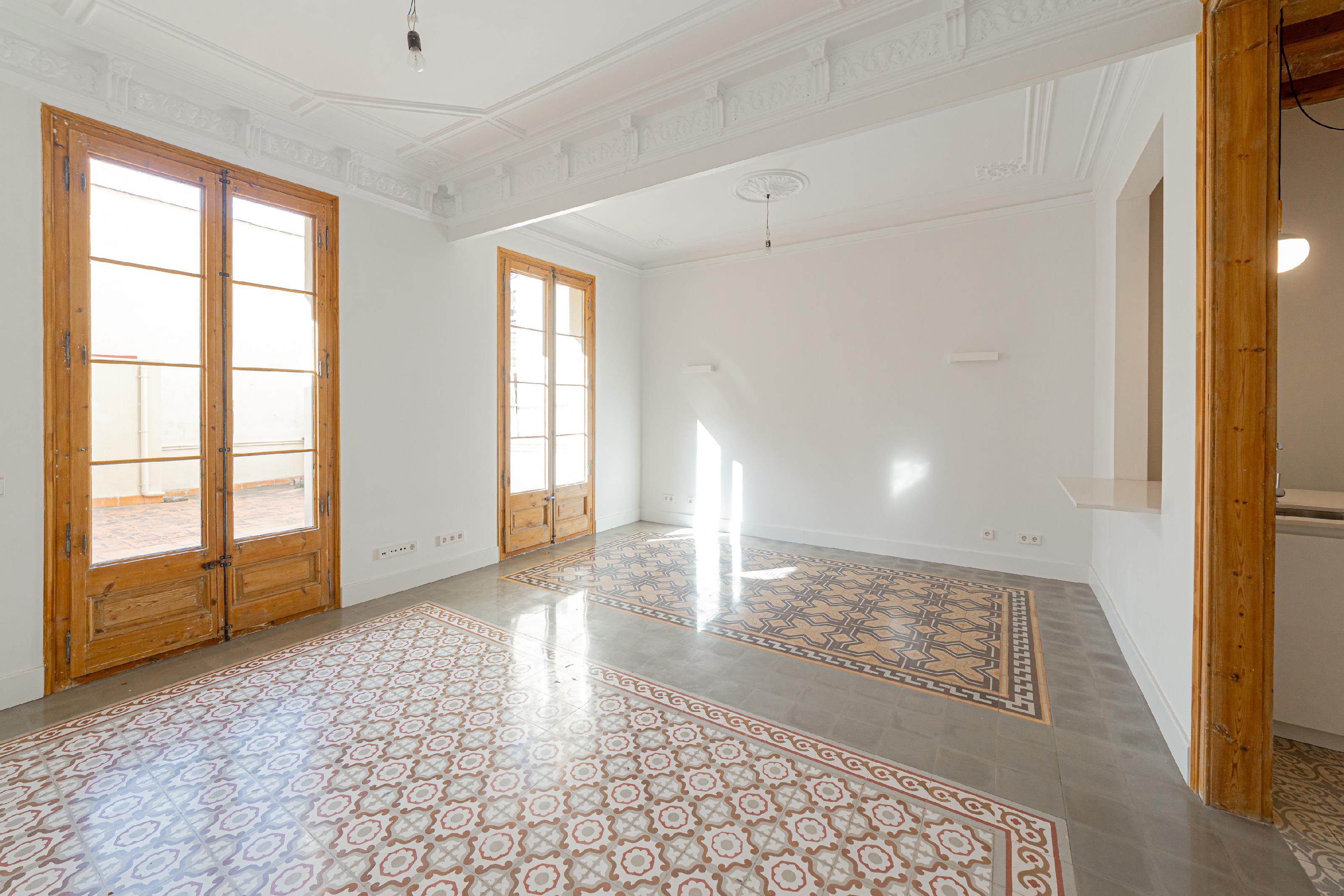 275557 Flat for sale in Eixample, Old Esquerre Eixample 18