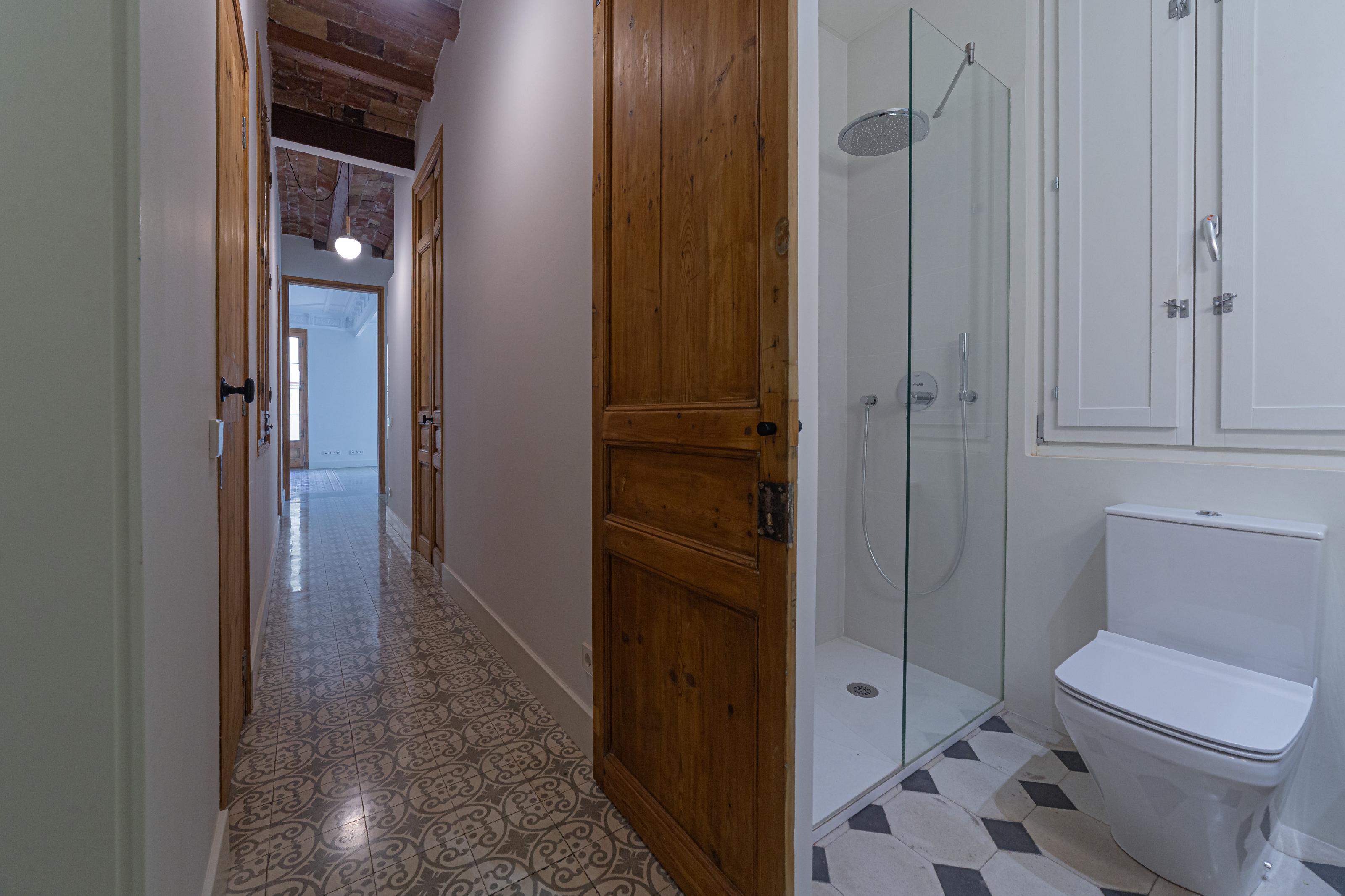 275557 Flat for sale in Eixample, Old Esquerre Eixample 29